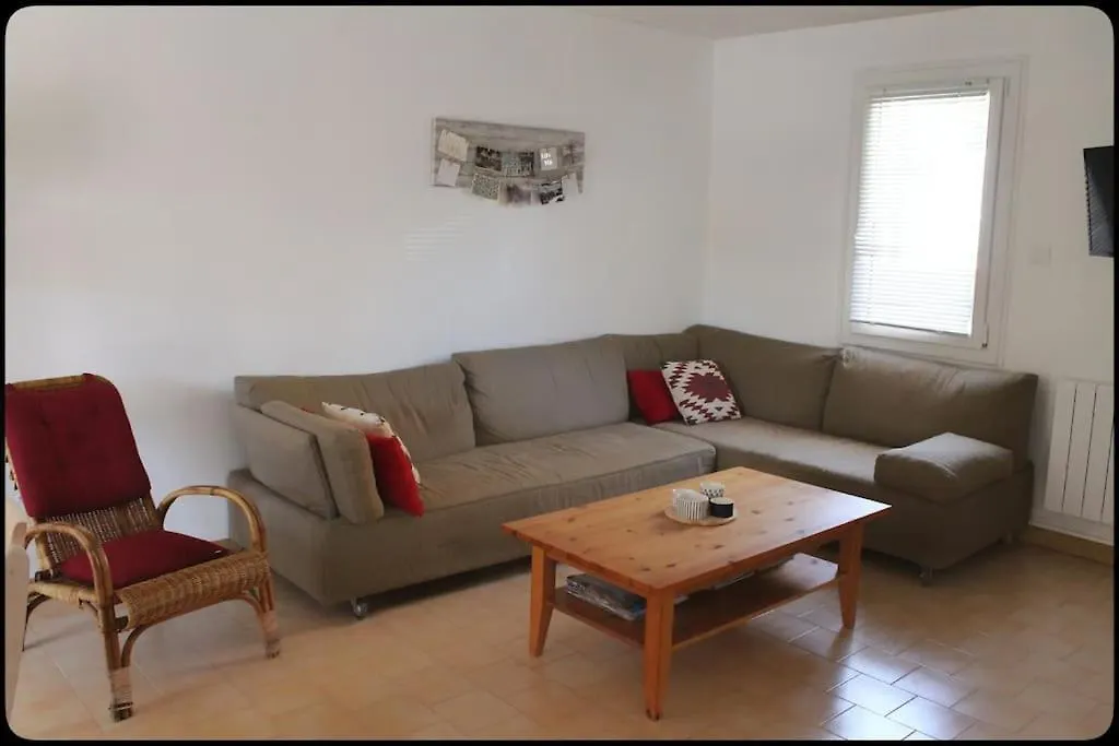 Maison Climatisee Avec Jardin Proche Plage Sanary-sur-Mer 0*,  France