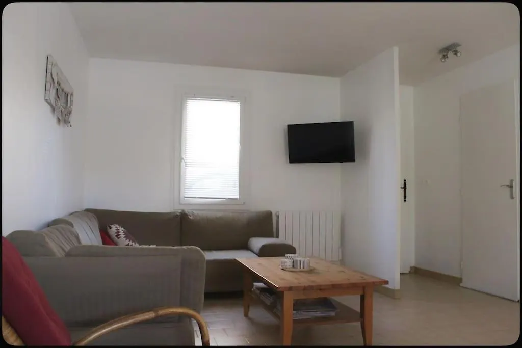 Holiday home Maison Climatisee Avec Jardin Proche Plage Sanary-sur-Mer