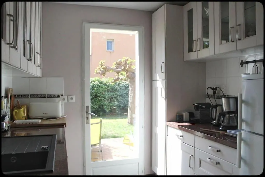 Maison Climatisee Avec Jardin Proche Plage Sanary-sur-Mer Holiday home