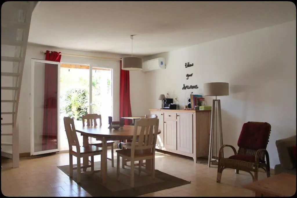Maison Climatisee Avec Jardin Proche Plage Sanary-sur-Mer Holiday home