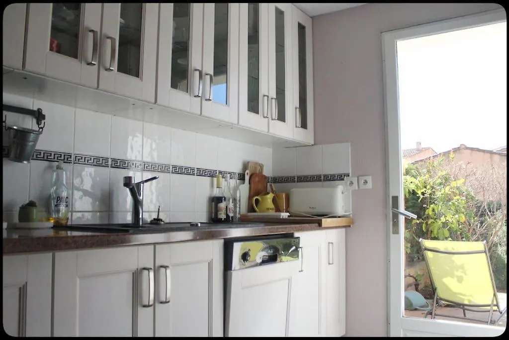 Maison Climatisee Avec Jardin Proche Plage Sanary-sur-Mer