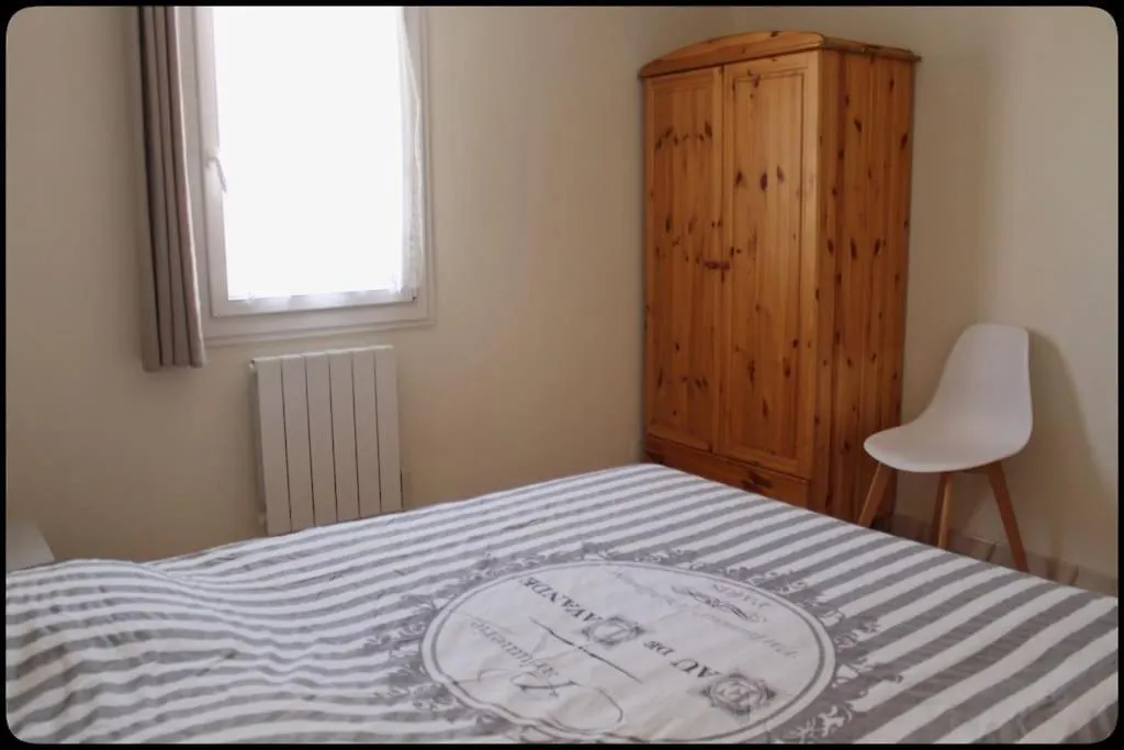Maison Climatisee Avec Jardin Proche Plage Sanary-sur-Mer 0*,  France
